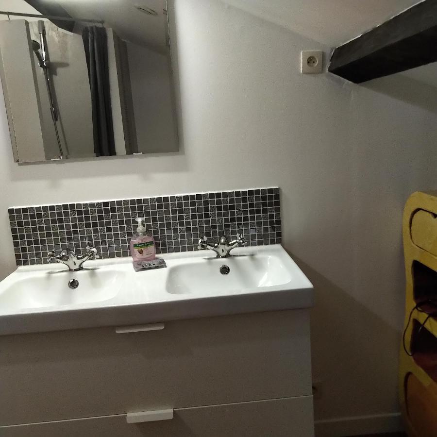 أولينز Espace Beleverte Bussiere 1 Tamaris Appartement Meuble De 2 Chambres المظهر الخارجي الصورة